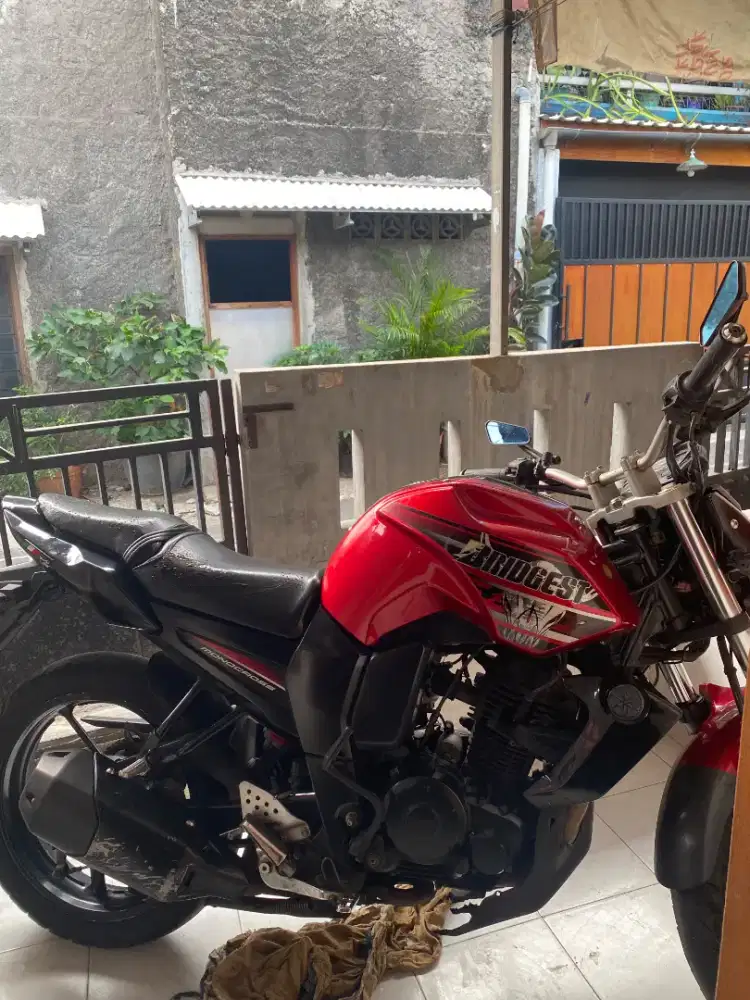Motor keren Byson