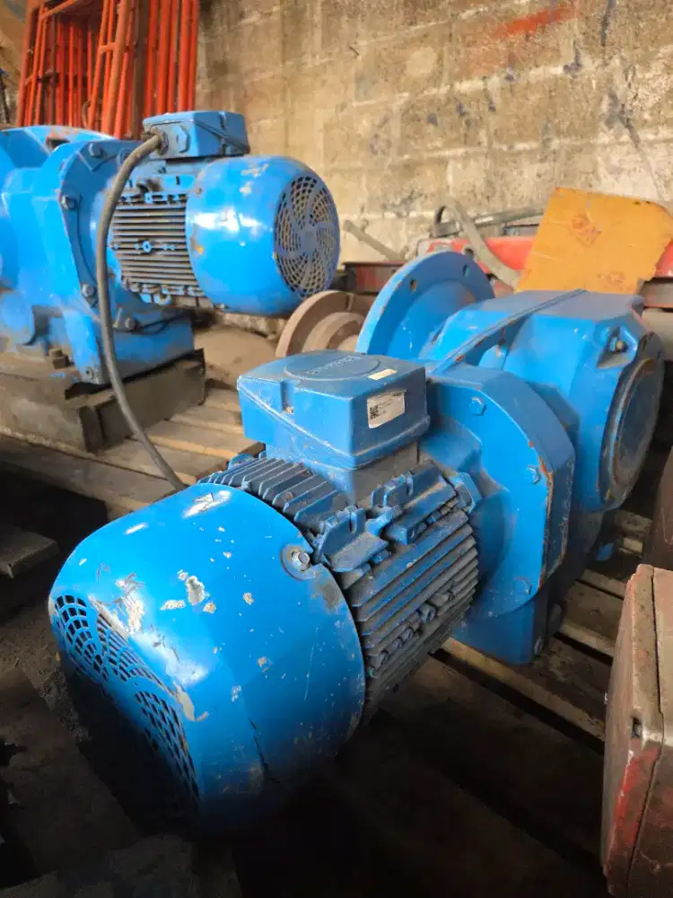 Gearbox Helical Bevel Siemens 10 Hp rpm normal