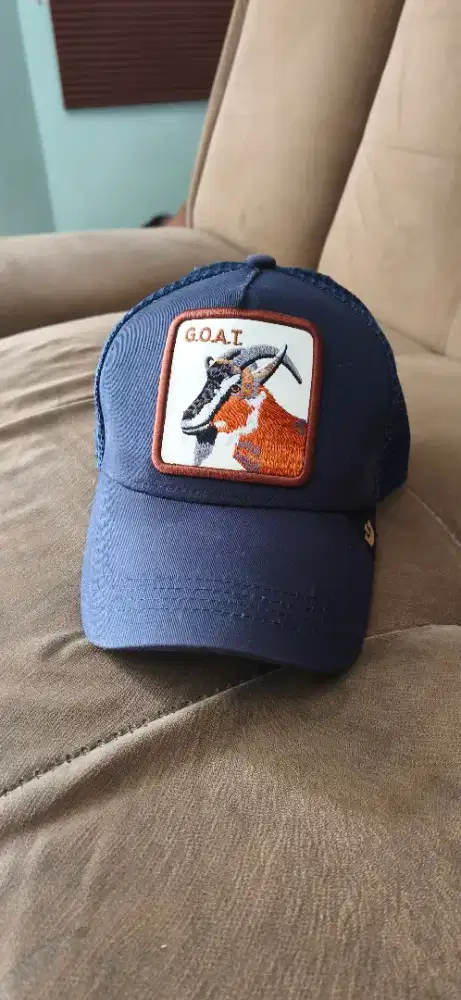 Dijual topi Goat warna biru dongker second