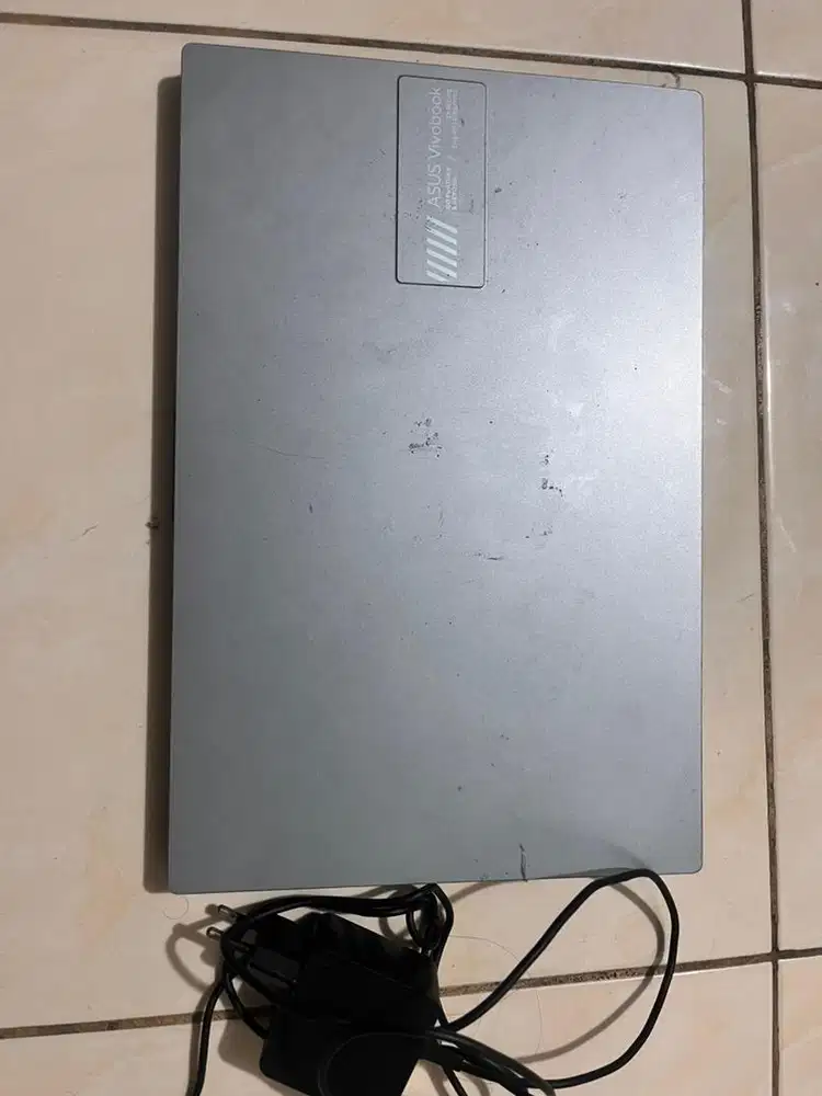 ASUS Vivobook Go 14 E1404FA AMD Ryzen 3-7320U DDR5 8GB 14 FHD W11 OHS