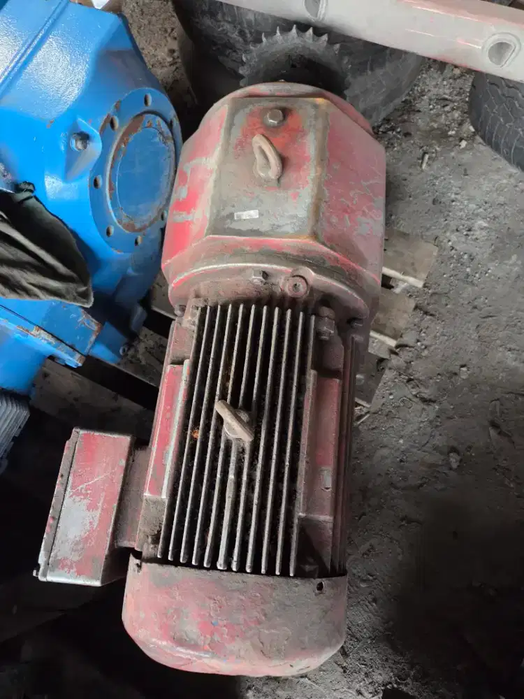 Gearbox inline helical SEW 15hp