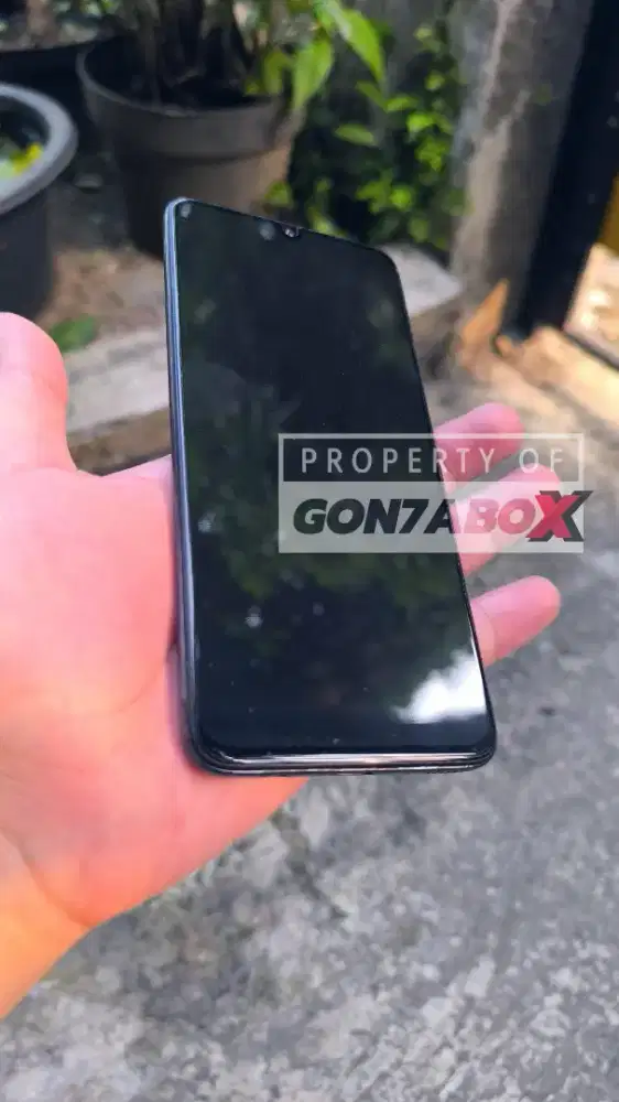Samsung Galaxy A70 Not iPhone Xiaomi Redmi Or infinix