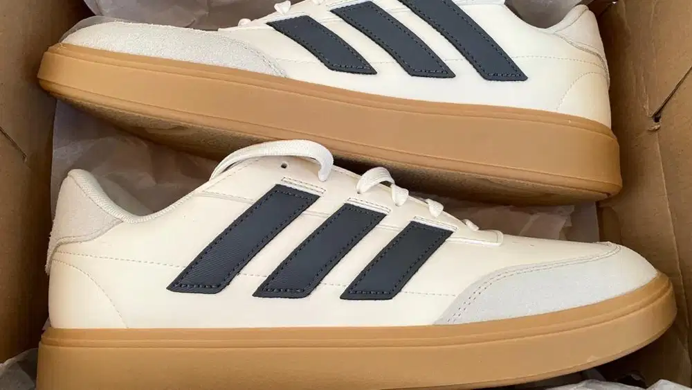 adidas Lifestyle Courtblock Shoes Men White JQ8213