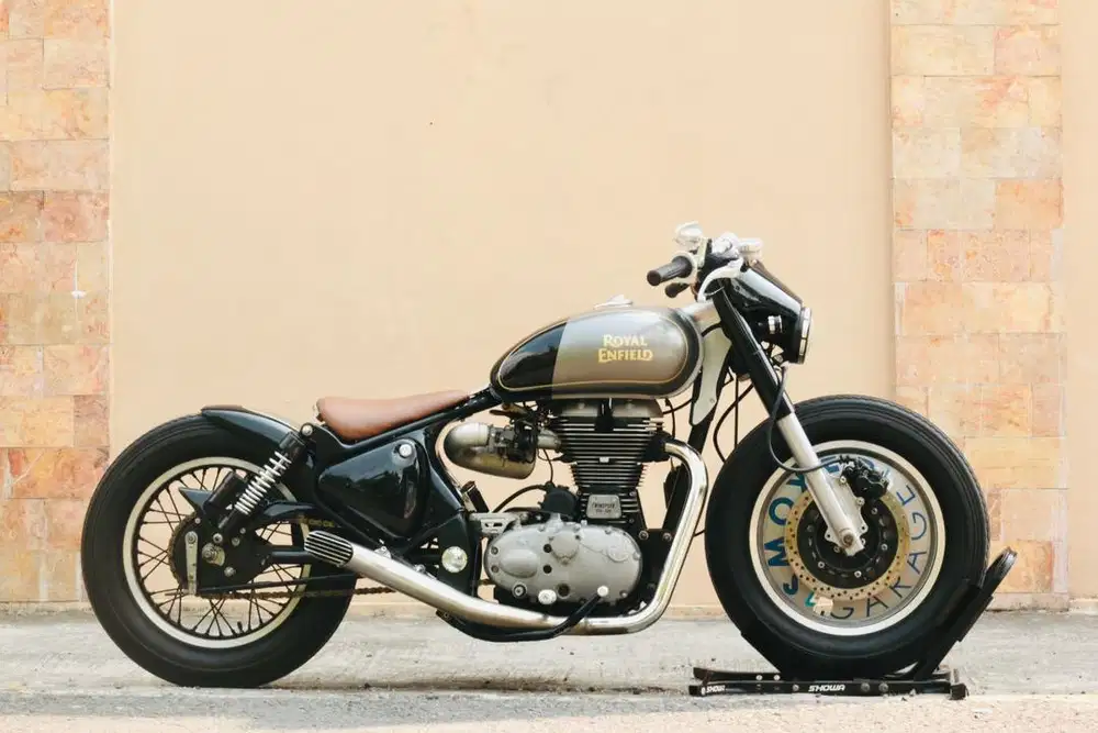 Royal enfield Bullet Classic 500 Custom mulus er6n er6f 650 Himalaya