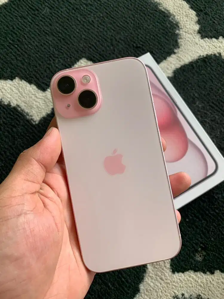 iPhone 15 128 GB Pink