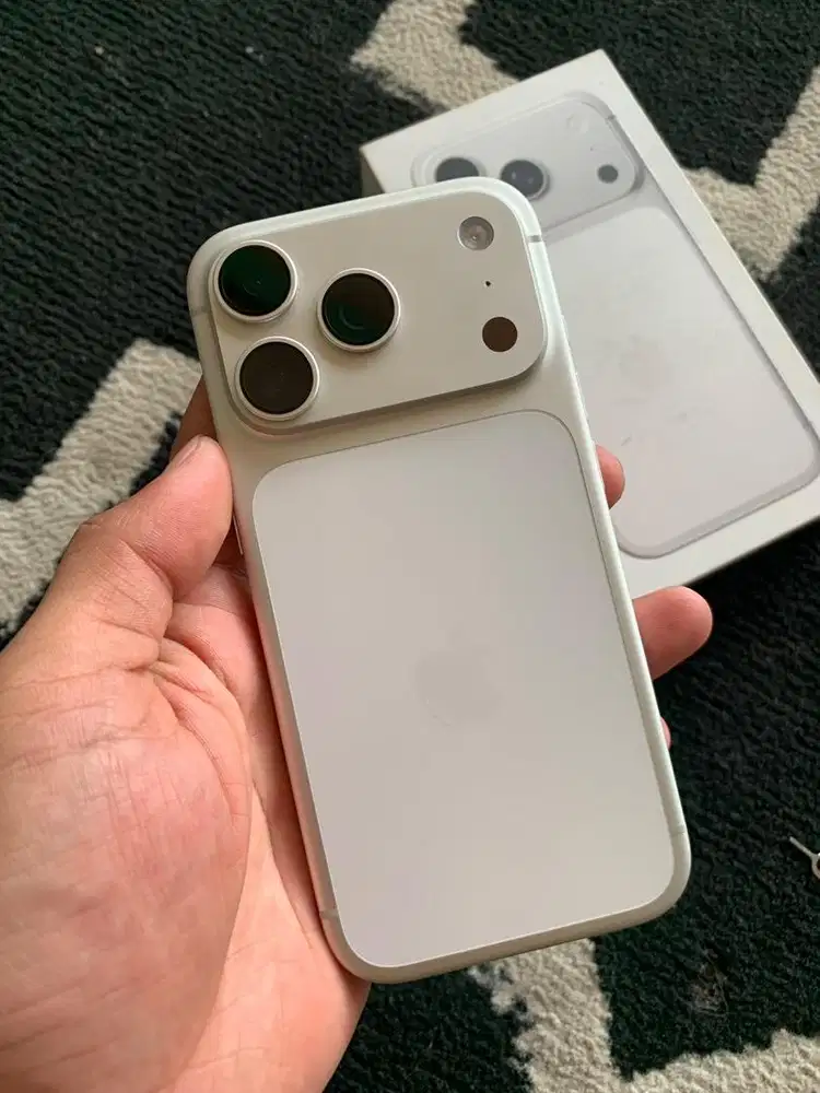 iPhone 17 Pro 256 GB Silver iBox