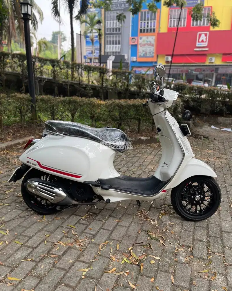 VESPA SPRINT S 150 iGET ABS FACELIFT 2022 TERMURAH