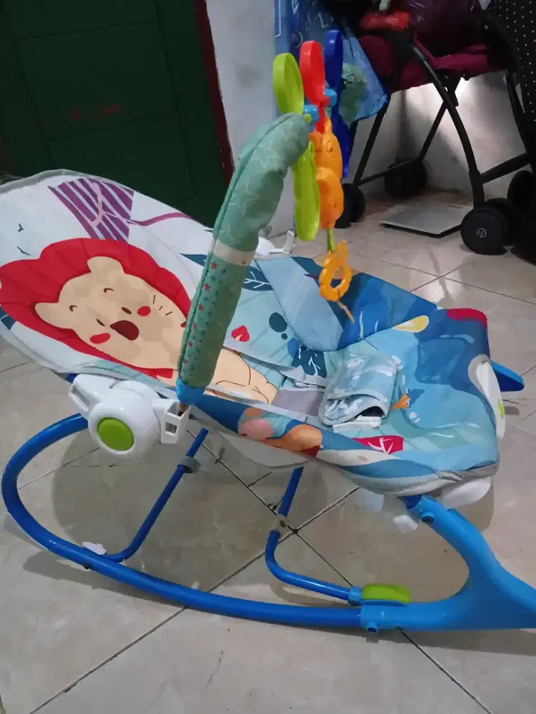 Bouncher ayunan bayi