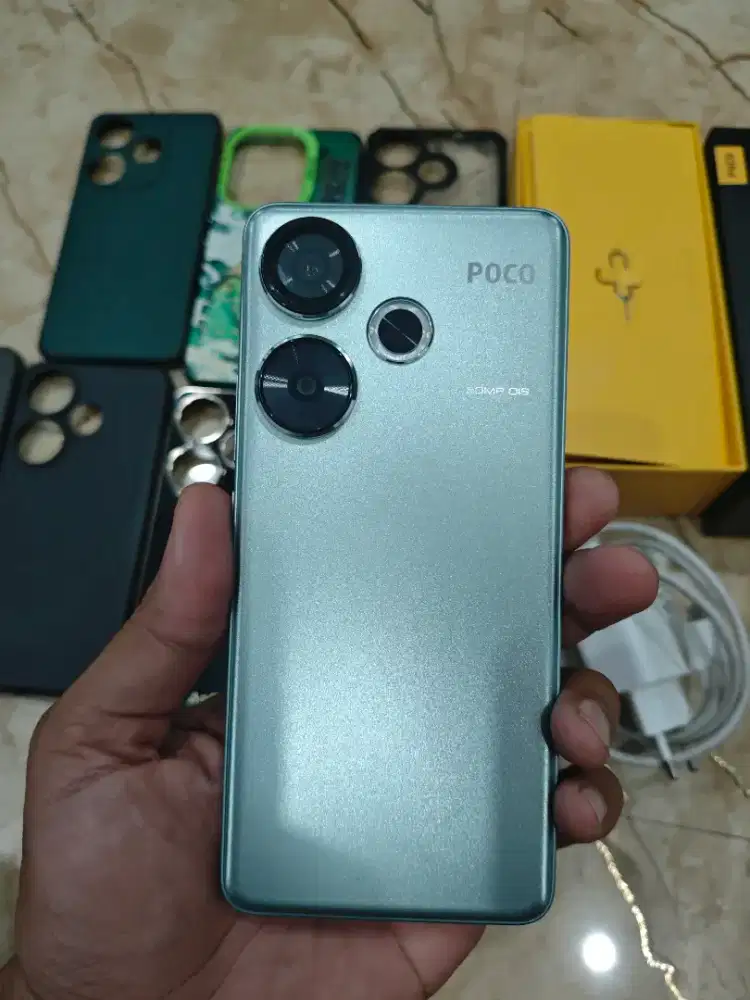Poco f6 ram internal  12/512