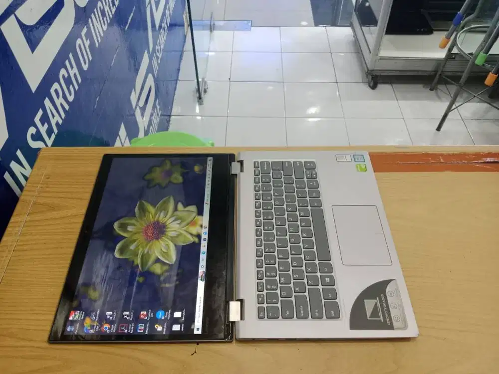 PROMO TOUCHSCREEN LAPTOP LENOVO YOGA 520 CORE i5 RAM 8GB  SSD 256GB NV