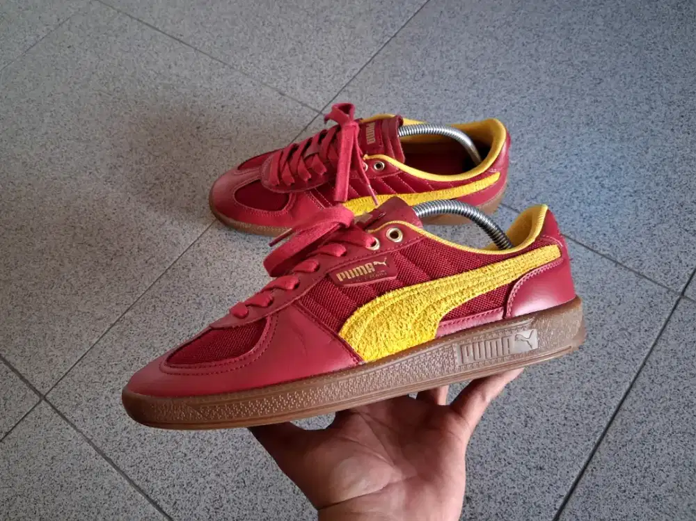 Puma Palermo X Harry Potter Gryffindor
Size 41 (ada jg adidas nike)