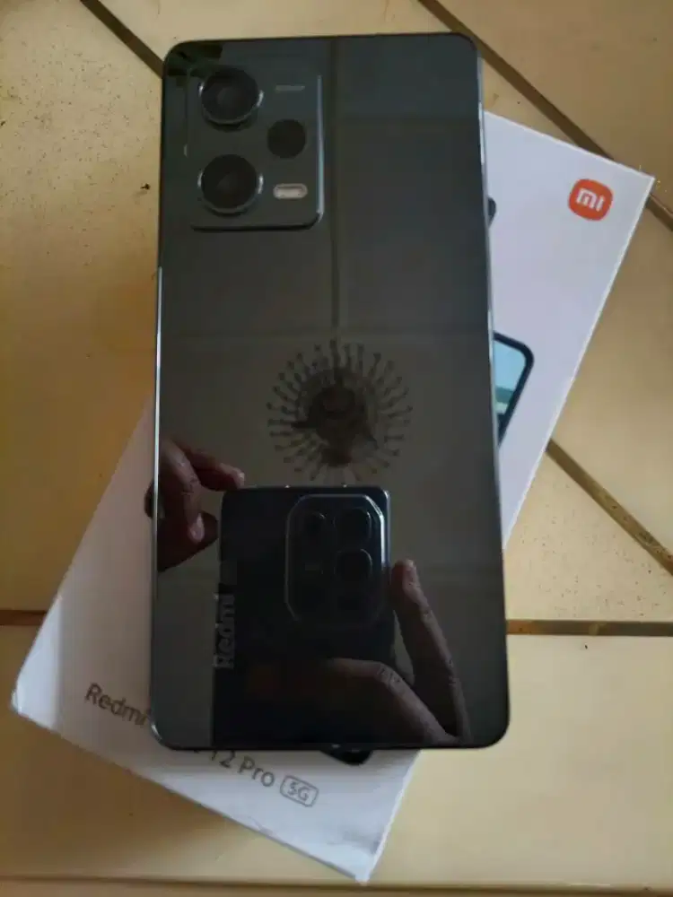 Redmi Note 12 Pro 5G 8+8/256 Mulus Lengkap No Minus Terawat Ex Cewek