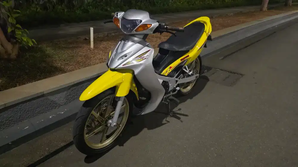 Suzuki satria hiu