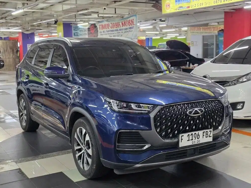 Chery Tiggo 8 Premium 2024 biru