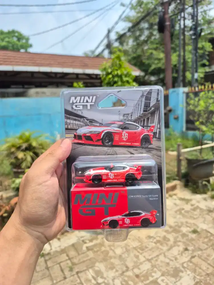 Mini gt kondisi segel