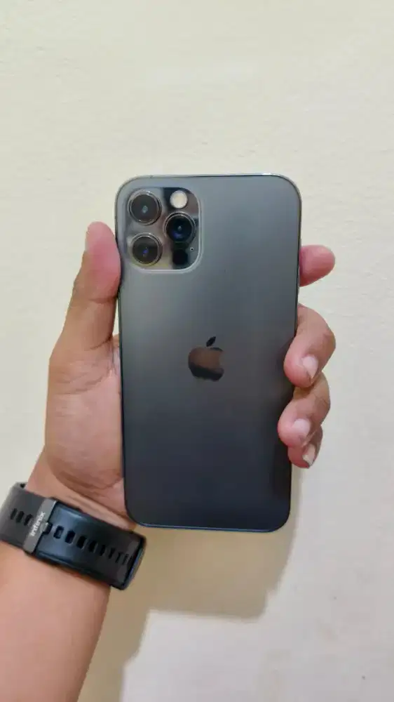 Iphone 12 pro 256gb inter