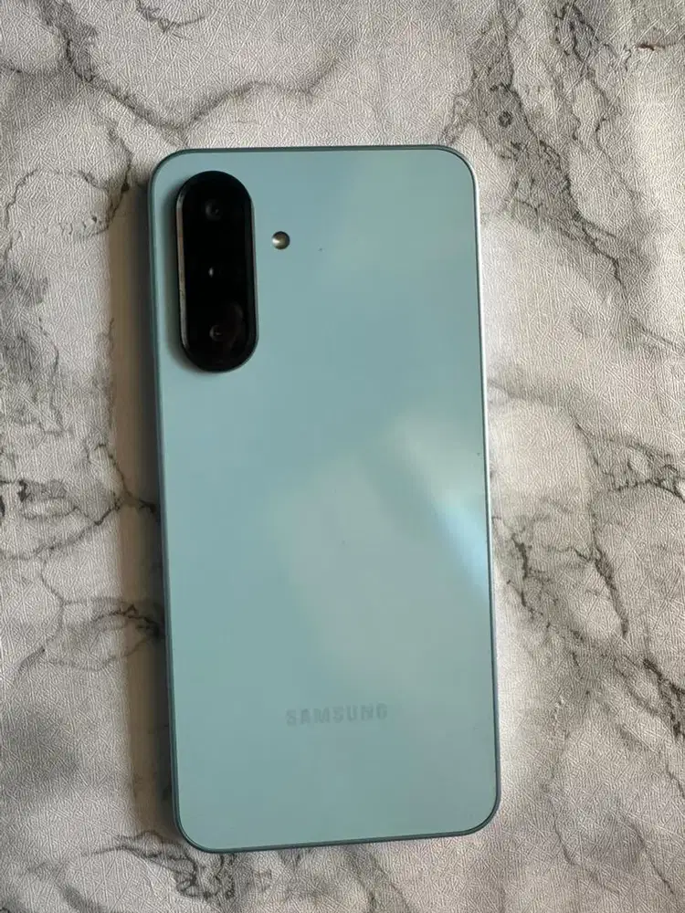 SAMSUNG A17 RAM 8/256 MULUS