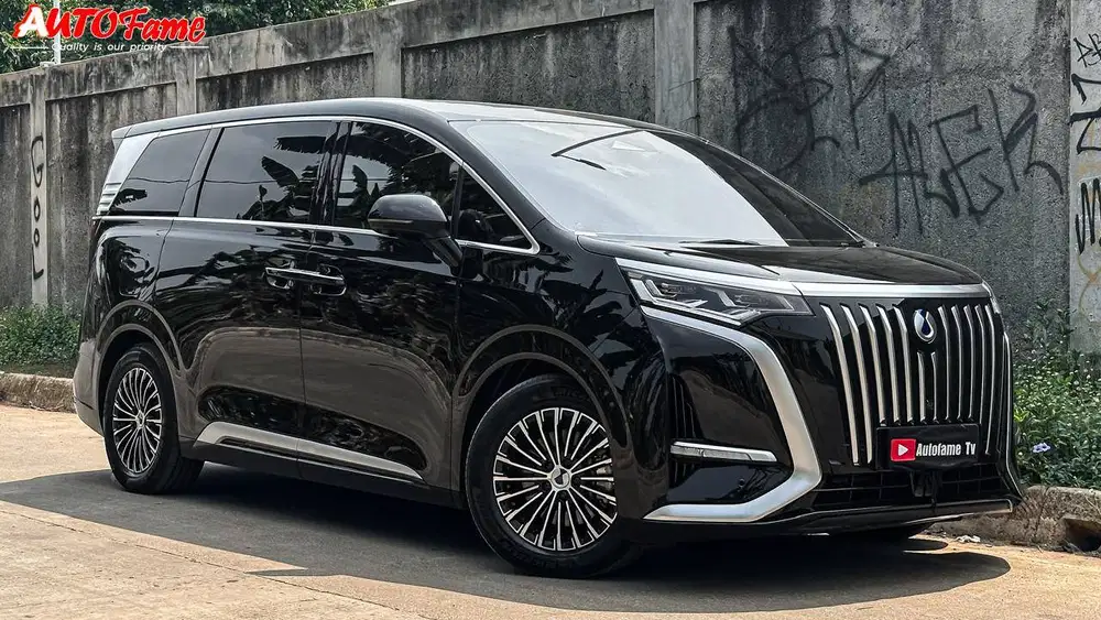 KM21RB Denza D9 Full Electric 230 kWh 226HP NIK 2025 Black On Beige Tg