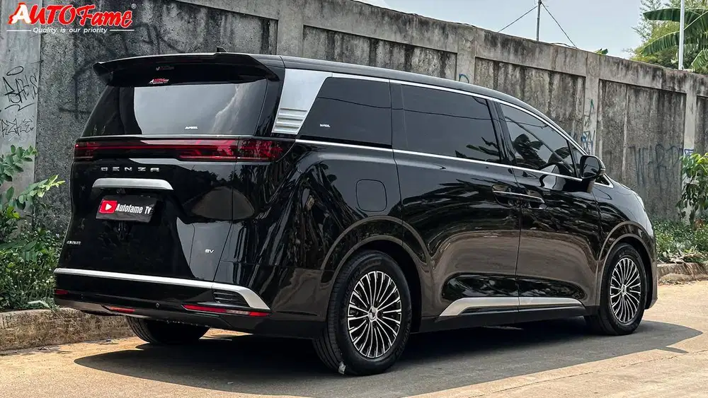 KM21RB Denza D9 Full Electric 230 kWh 226HP NIK 2025 Black On Beige Tg
