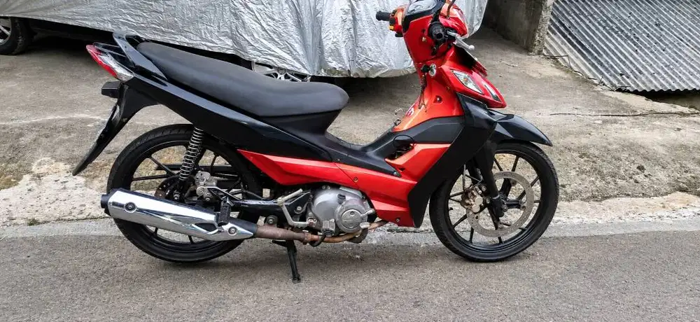 Suzuki Shogun 125 FL Std
