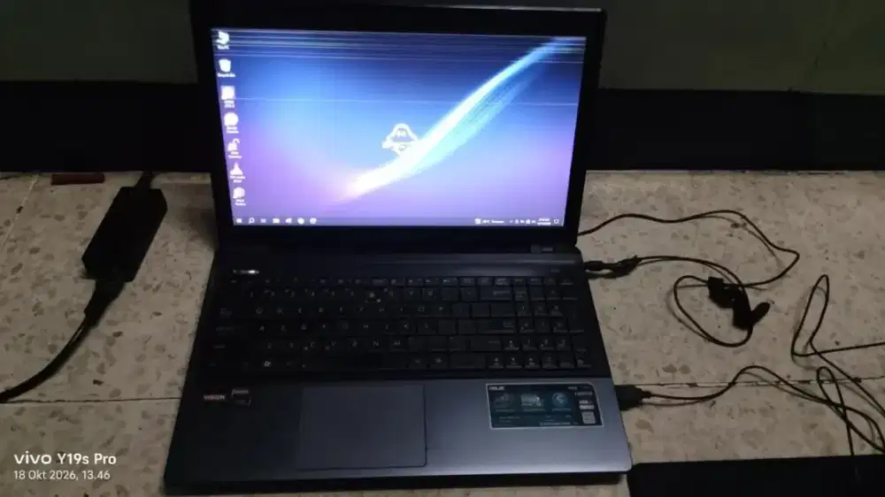 Laptop Asus K55DR AMD A8 4500M Ram 4 HDD 750GB