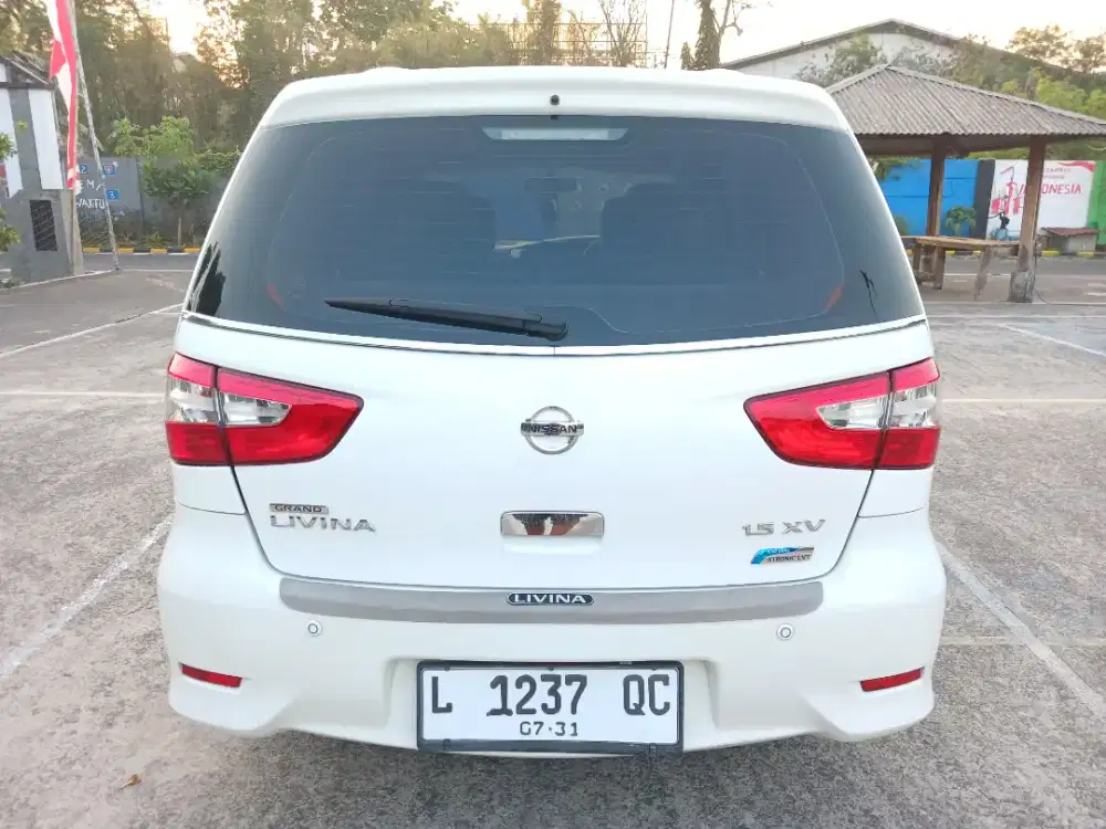 Grand Livina XV Matic Siap Pakai