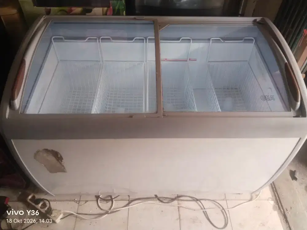 Di jual cepat prizer bok kaca sleding GEA SD 360 BY
