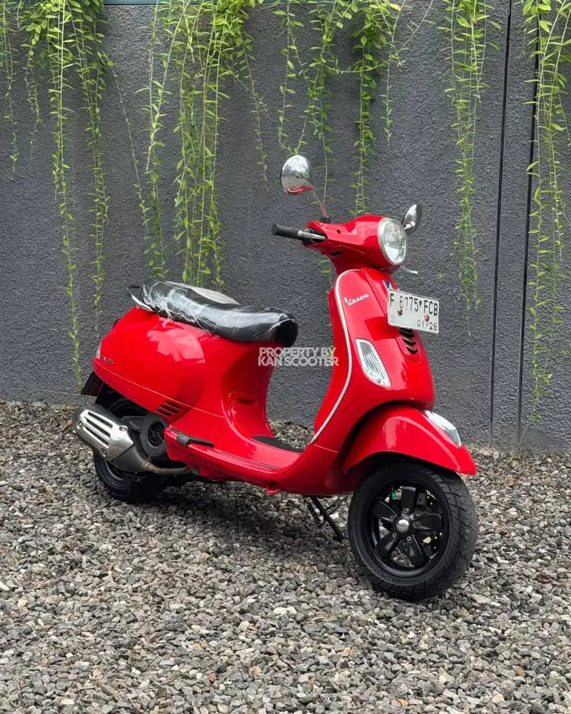 JUAL MURAH VESPA LX 125 iGET 2017 MULUS