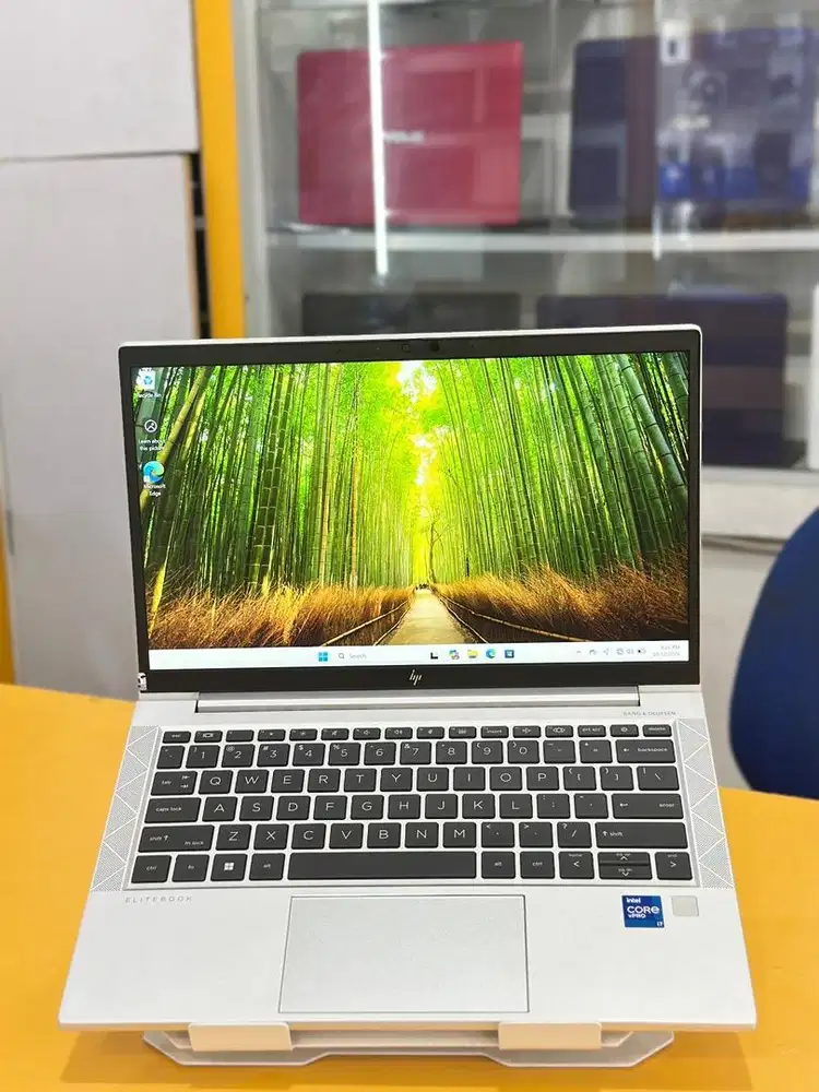 HP ELITEBOOK 840 G7 | Intel Core i7 Gen 11 | Ram 16 GB Mulus Like New|