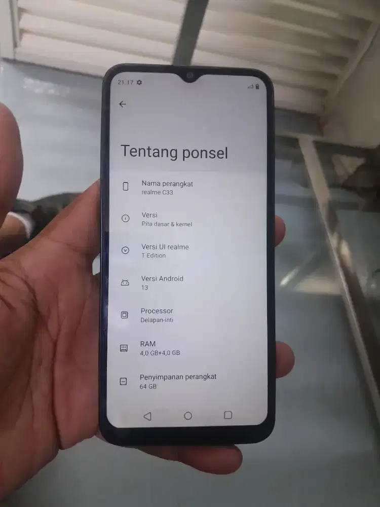 Realmee c33 ram 4+4/64
