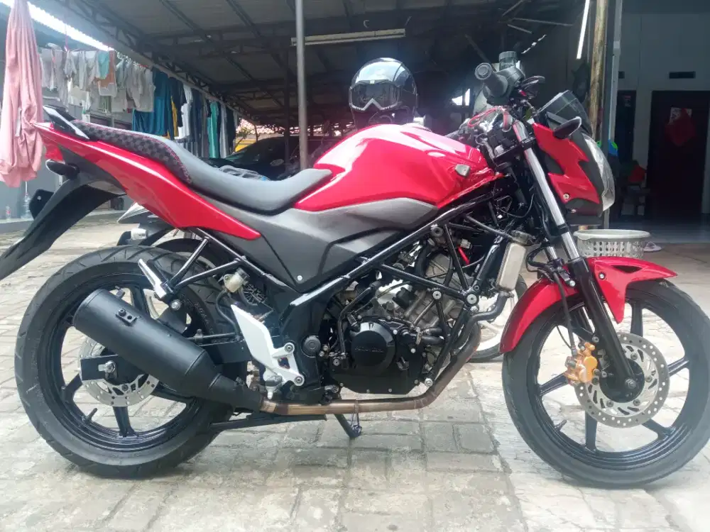 Honda cb150r k15