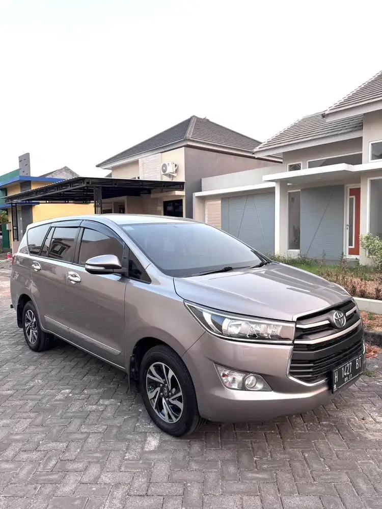Innova Reborn Diesel G/AT 2017