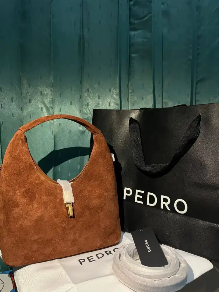 Tas Pedro Tas Pedro Sand hitch leather Hobo bag