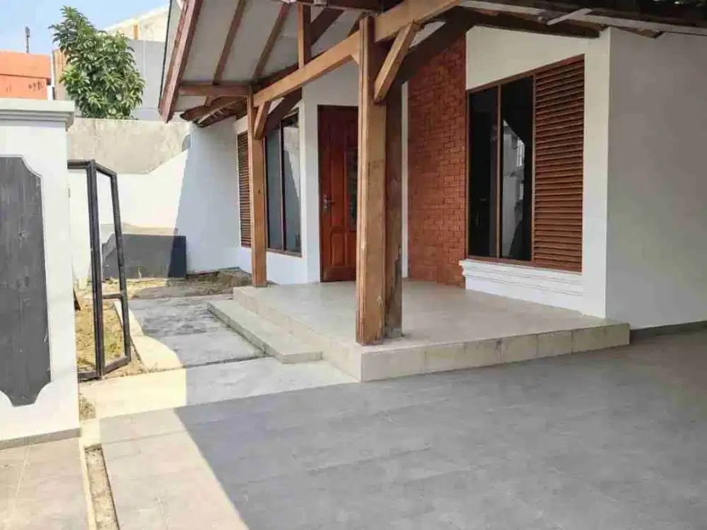 Rumah Terawat Turangga Dekat Trans Studio Mall