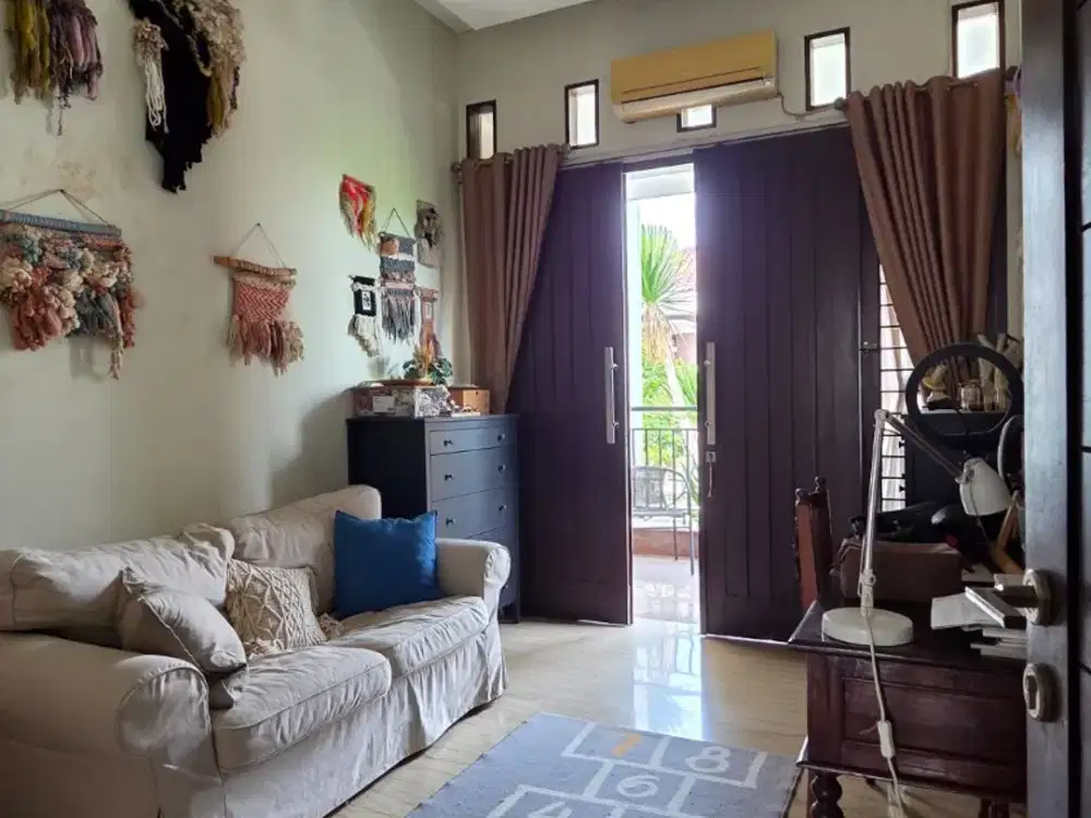 Rumah dijual dalam Townhouse Cilandak dekat Pondok Indah Mall