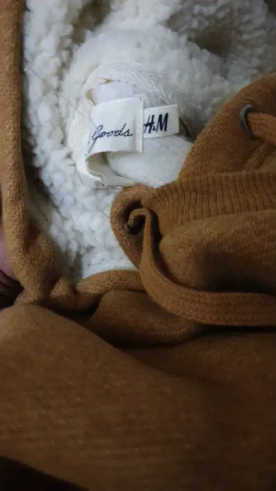 Jaket h&m dapat dikasih bos