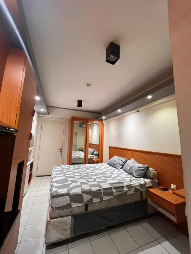 sewa apartemen harian green Pramuka city Jakarta pusat murah