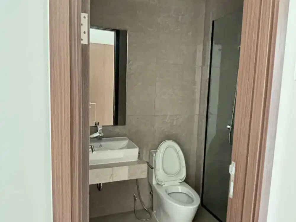 Disewakan Ruko 2 Gandeng BSD di Delrey Business Townhouse By Rumah Chinida (Dw)