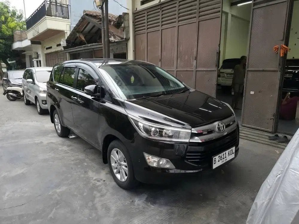 Toyota Kijang Innova Inova Reborn V AT Matic Tahun 2019 Hitam , 2020