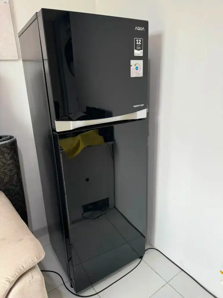 Dijual Kulkas AQUA AQR-D275R 2 Pintu Inverter