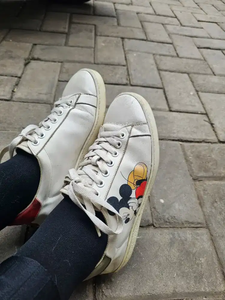 Gucci x Disney Mickey Mouse Sneakers Size 39