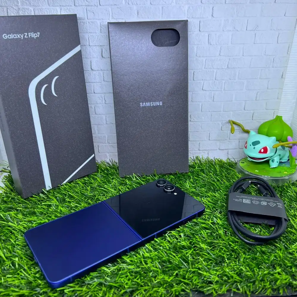 Samsung Z Flip 7 sein 512gb coral blue mulus no minus Grnsi on Dec 26