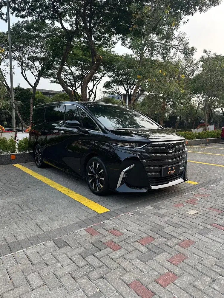Toyota Alphard 2.5 G CVT 2024