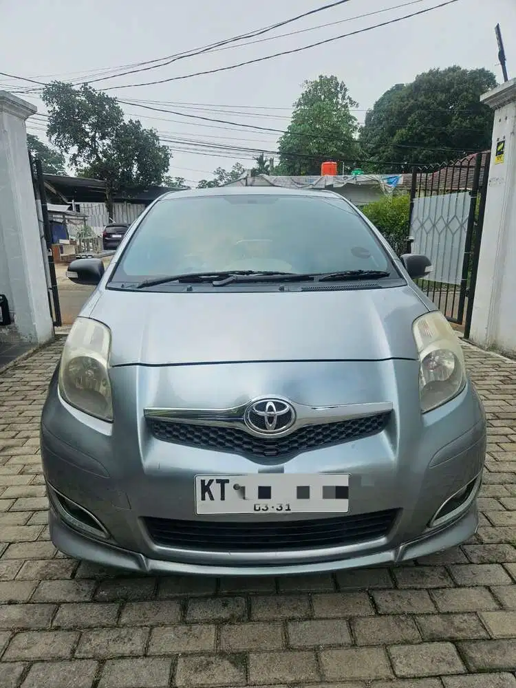 Toyota Yaris 2010 Bensin