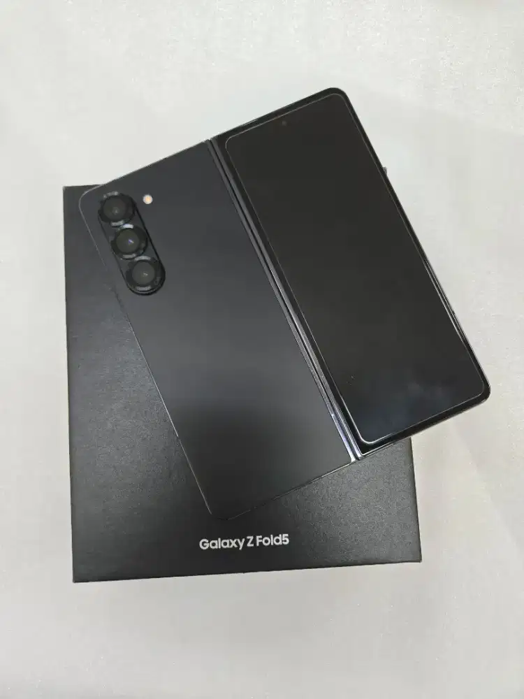 Samsung galaxy Z Fold 5 512gb garansi resmi