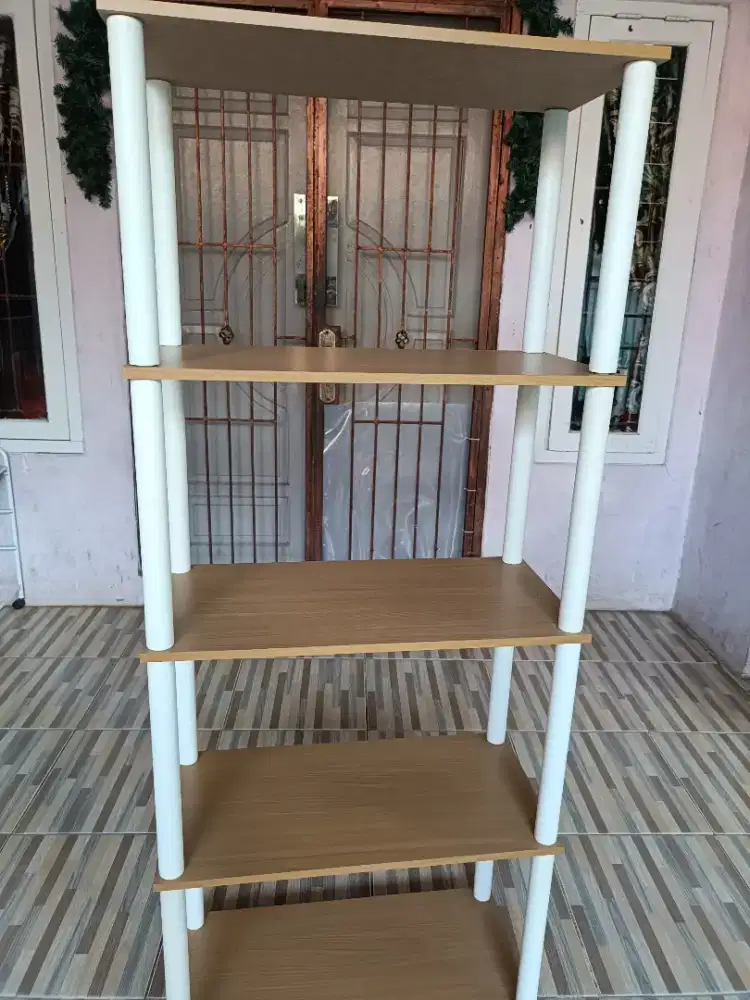 Rak Kayu serbaguna 5 susun