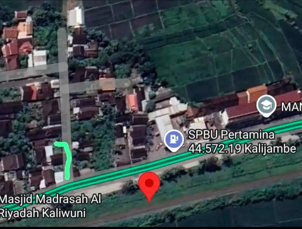Di jual tanah pekarangan.