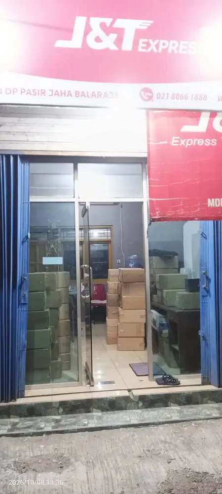 Admin J&T Express Balaraja Jayanti
