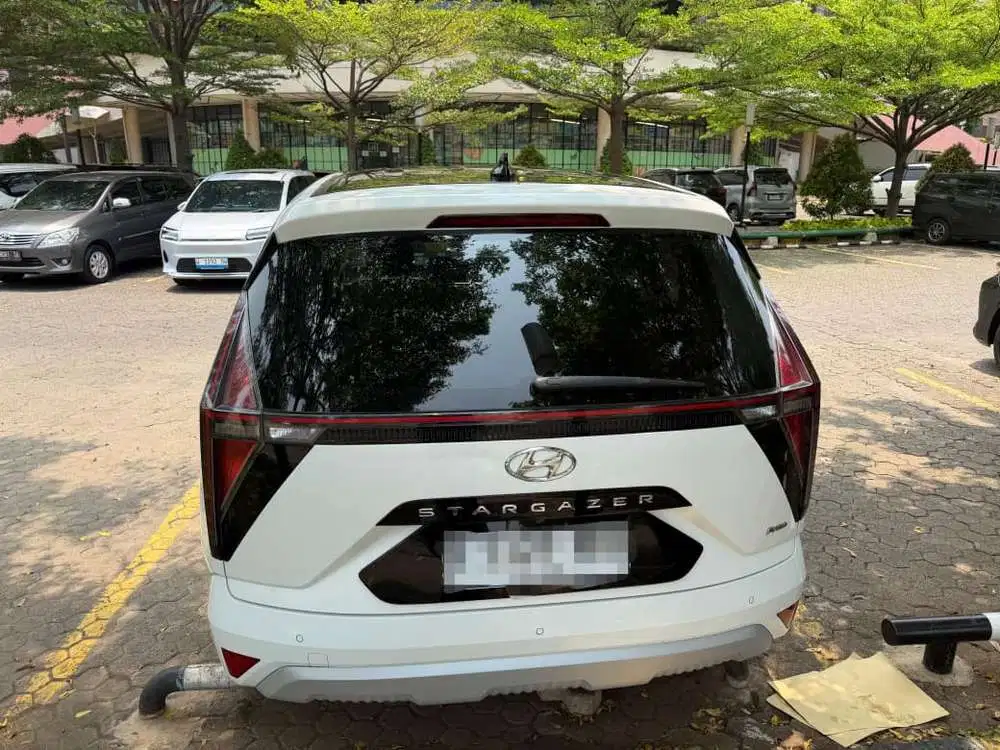 Hyundai Stargazer 2023 Bensin