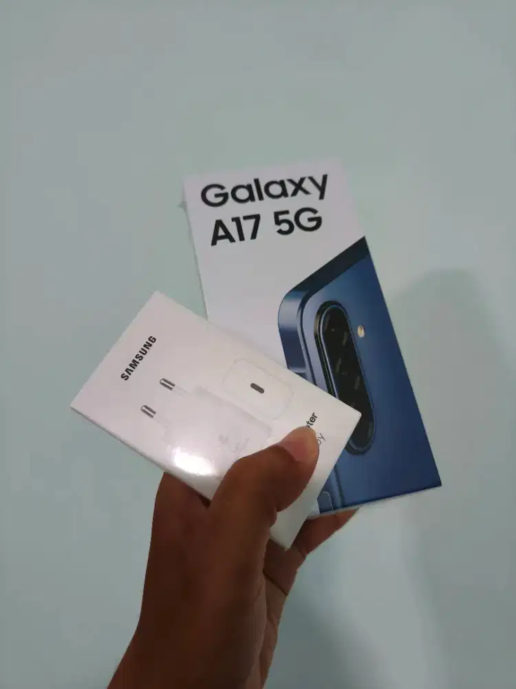 Samsung A17 5G 8/256 New (Free adaptor)